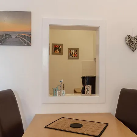 Hoeftresidenz - 12 Alt Reddevitz